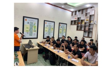 Khóa đào tạo công nghệ LED cho mô tô và xe máy